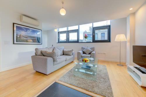 Cleyro Serviced Apartments - Finzels Reach