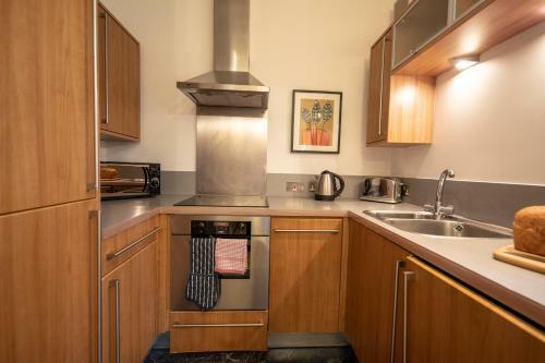Cleyro Serviced Apartments - City Centre