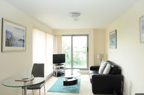 Alderman Apartments Cotham Lawn