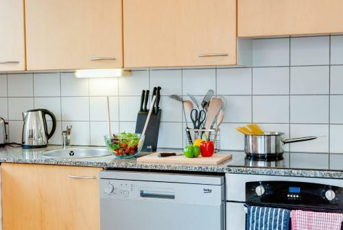 Base Serviced Apartments - The Docks