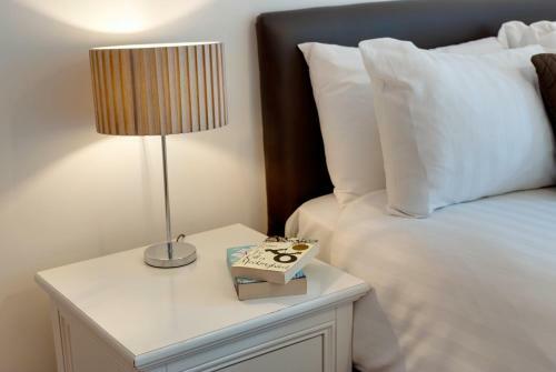 Base Serviced Apartments - The Docks