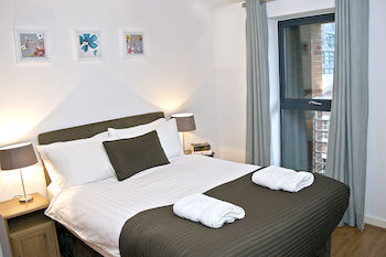 Base Serviced Apartments - East Village