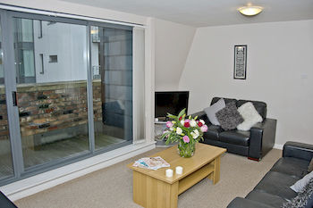 Base Serviced Apartments - East Village