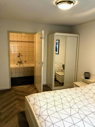 Bungalow Met Uitzicht Op Eigen Bos