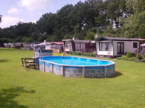 Safaritent At Recreatiepark Westerkwartier