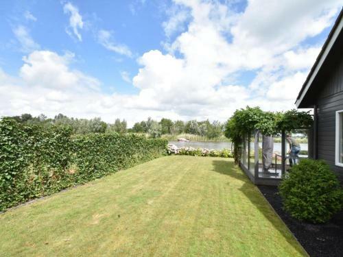 Riverside Holiday Home Near Amsterdam