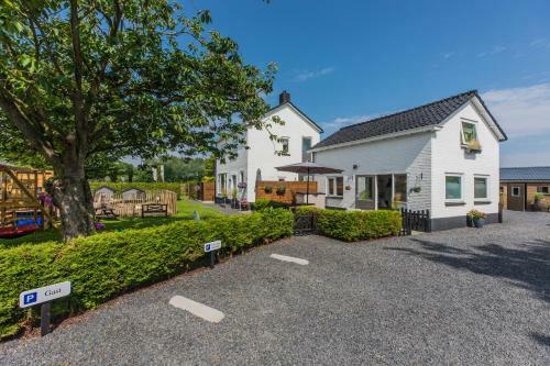 Holiday Home Oostkapelle
