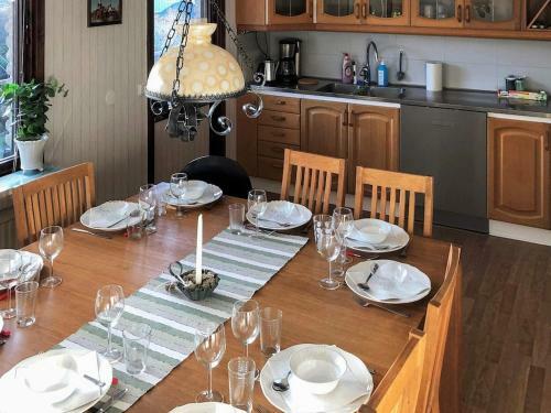Holiday Home H�lleviksstrand IV