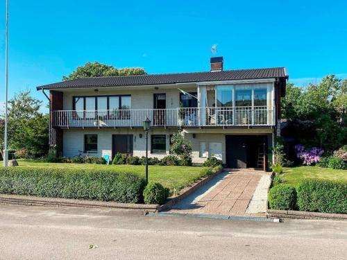 Holiday Home H�lleviksstrand IV