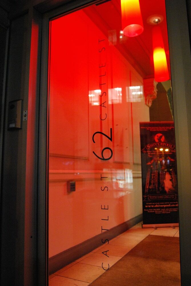 Hotel 62 Castle St
