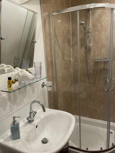 Hostal Hillcrest Guesthouse