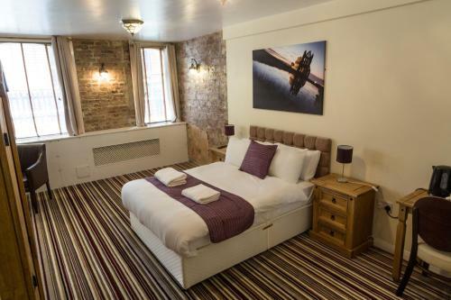 The Resolution Hotel