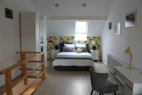 Fagaras Cosy Flat, King Bed & Double Sofa Bed Wifi