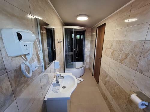 Hostal Home For You