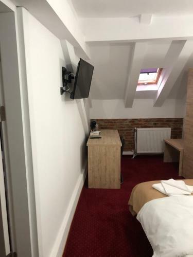 Hostal Pensiunea Sada