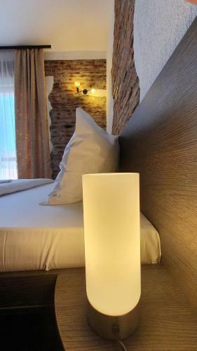 Hostal Pensiunea Sada