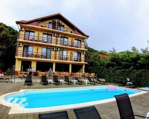 Hostal Casa Celestin