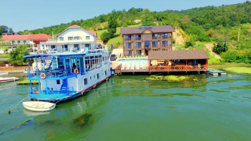 Hostal Mustaciosul Dunarii