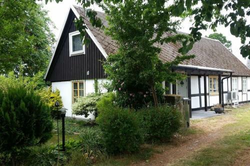 Genuint Och Fridfullt, N�ra Till Allt! Jonstorp