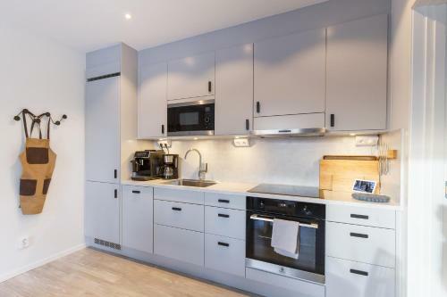 Apartamento Nyrenoverat Boende I Vackra J�rvs�