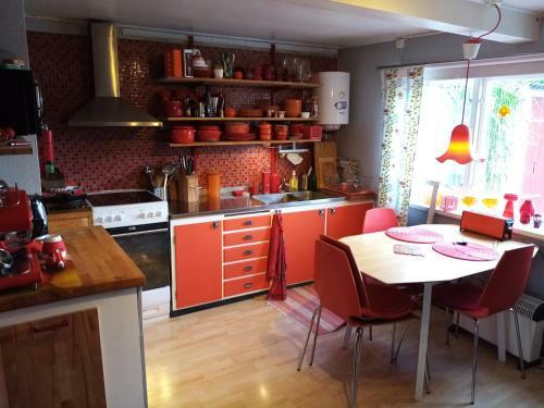 Lilla R�da Halmstadby
