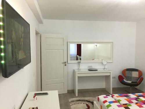 Eli Luxury Apartment