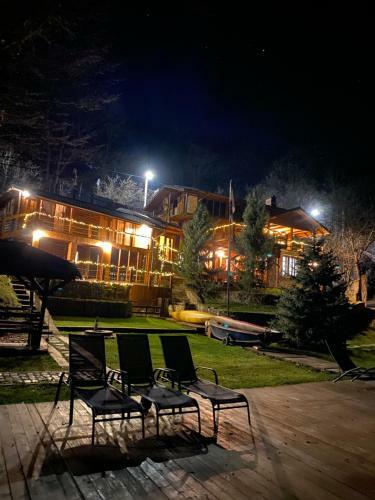 Hostal Caban? Ana