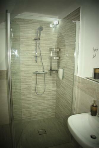 Hostal Casa Smeilor Horezu