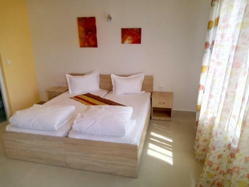 Hostal Camere De Inchiriat Carpati
