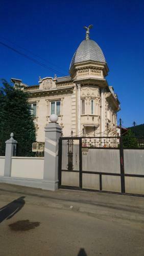 Apartament La Curte Mariana