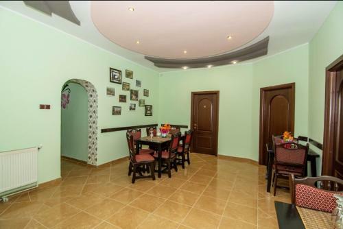 Hostal Pensiunea Sabrina