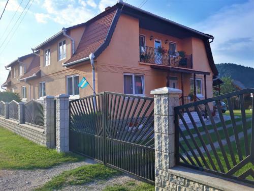 Hostal Gabriella Vend�gh�z