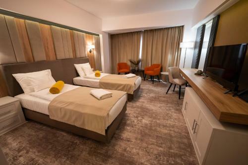 Hotel River