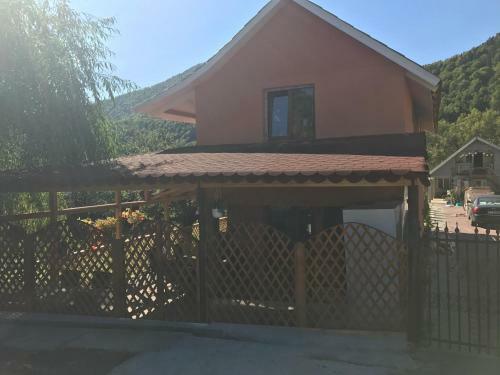 Hostal La Rita Acas?