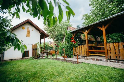 Hostal Gy�ngyvir�g Panzi�