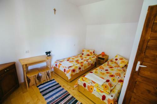 Hostal Gy�ngyvir�g Panzi�