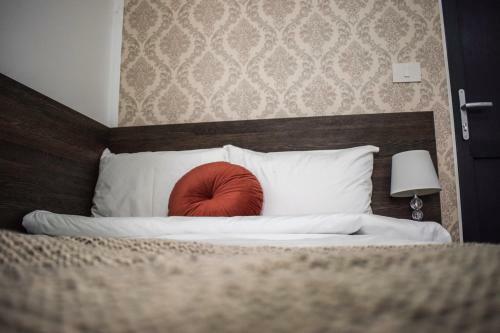 Hotel B House Rooms