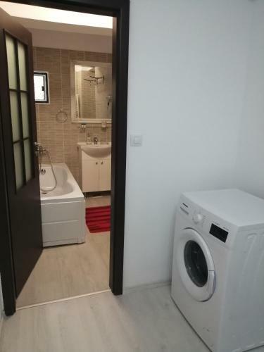 Mathias Luxury Apartments