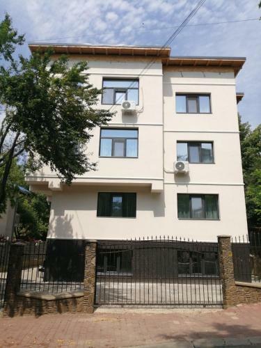 Mathias Luxury Apartments