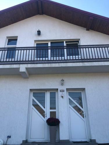 Villa Casa Rediu Iasi