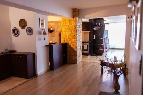 Spacious Apartment In City Centre