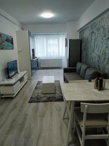 Simona Apartament Iulius Mall