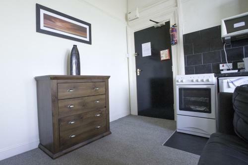 Mowbray Apartments
