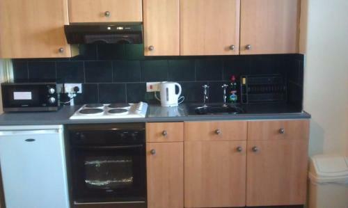 Mowbray Apartments