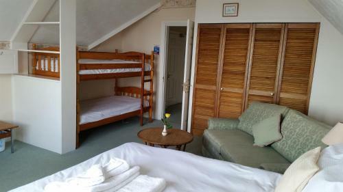 Hostal The Seacourt