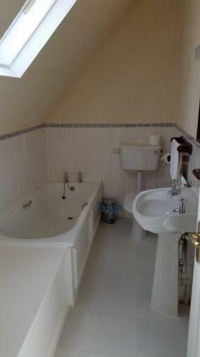Hostal The Seacourt