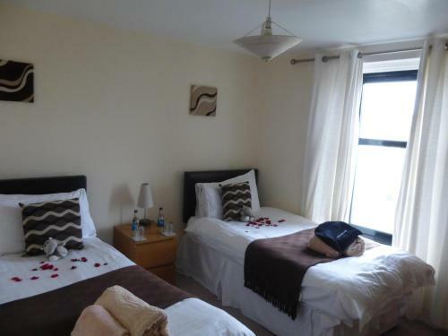Carlton Apartments