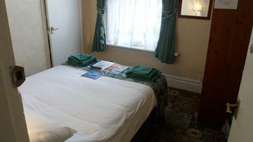 Hostal Brentwood House