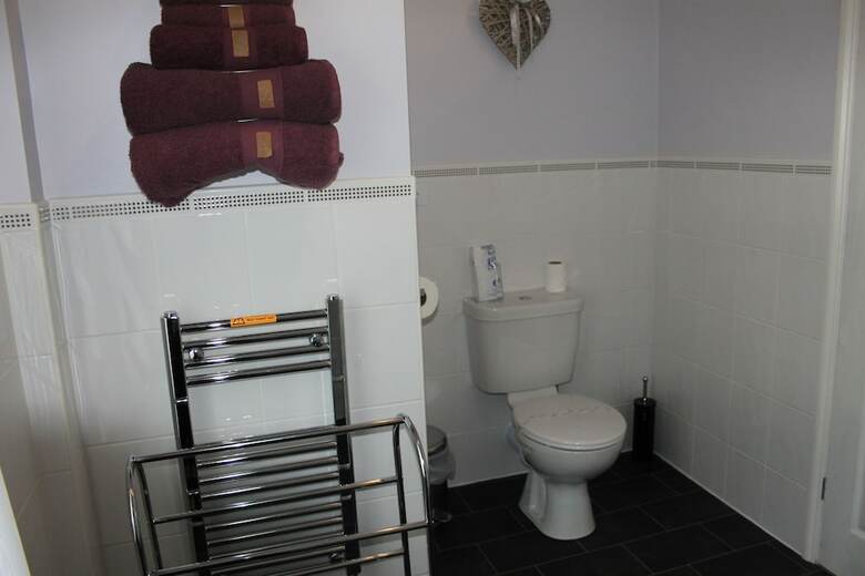 Hostal Sunflower Lodge