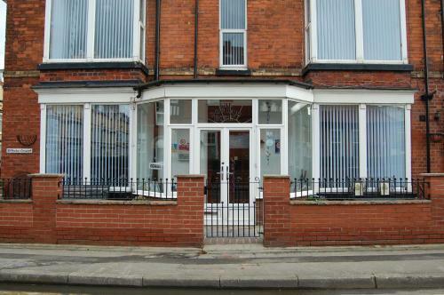 Hostal Doriam Guest House